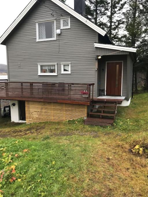 Trivelig Fritidshus Pa Arnes, Senja Straumstad Exterior photo